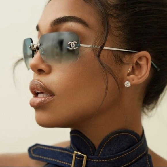 LIKE NEW🦋 RARE CHANEL BLUE RIMLESS CRYSTAL CC SUNGLASSES 4017-D - Picture 7 of 16